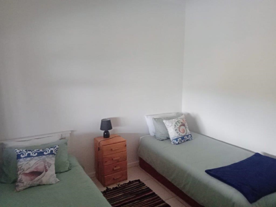 5 Bedroom Property for Sale in Paradise Beach Eastern Cape